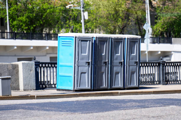 Best Luxury portable toilet rental  in Hellertown, PA